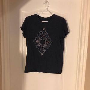 Navy Aeropostale Graphic T-Shirt